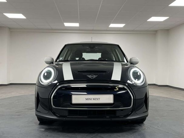 Mini Cooper SE Classic 137 kW image number 2