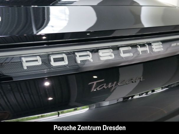 Porsche Taycan 320 kW image number 17