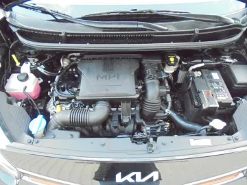 Car image 36