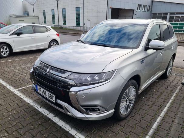 Mitsubishi Outlander Basis 4WD 165 kW image number 1