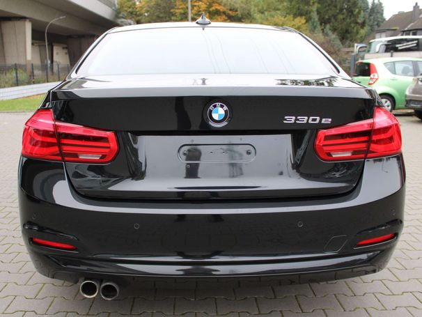 BMW 330 e iPerformance Advantage 185 kW image number 5