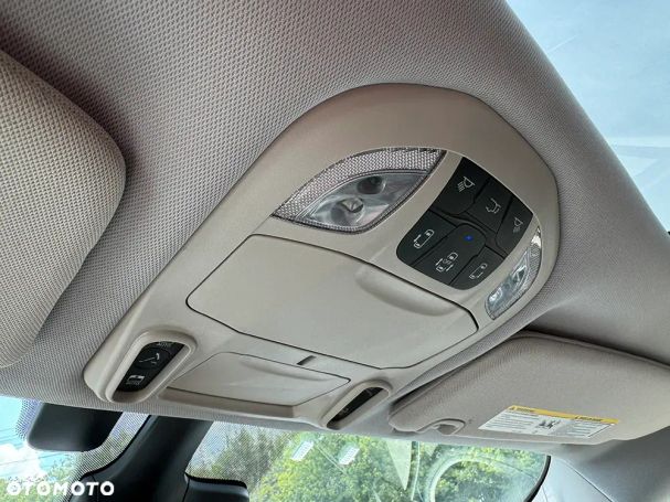 Chrysler Pacifica 208 kW image number 28