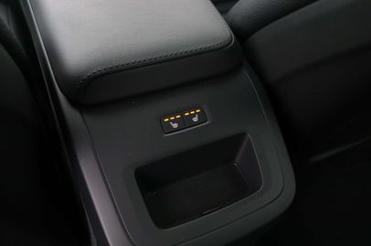 Car image 48