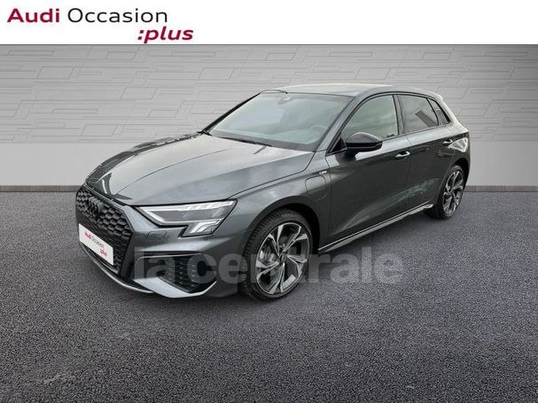 Audi A3 40 TFSIe S tronic S-line Sportback 150 kW image number 1