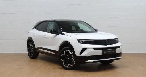 Car image 3