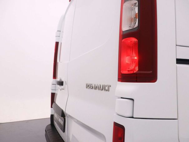 Renault Trafic dCi 110 81 kW image number 3