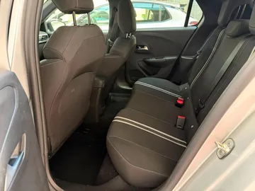 Car image 31