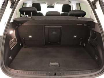 Car image 37