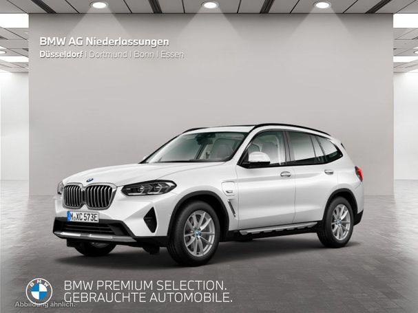 BMW X3 xDrive30e 215 kW image number 1