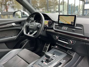 Car image 36