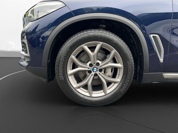 BMW X5 xDrive30d 210 kW image number 16