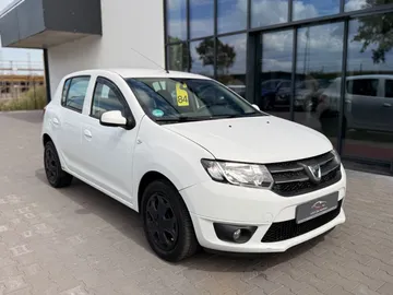 Car image 2