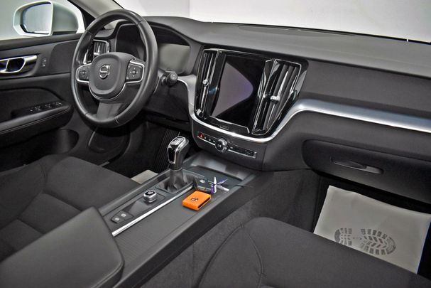 Volvo V60 Momentum 110 kW image number 5