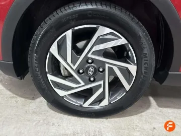Car image 29
