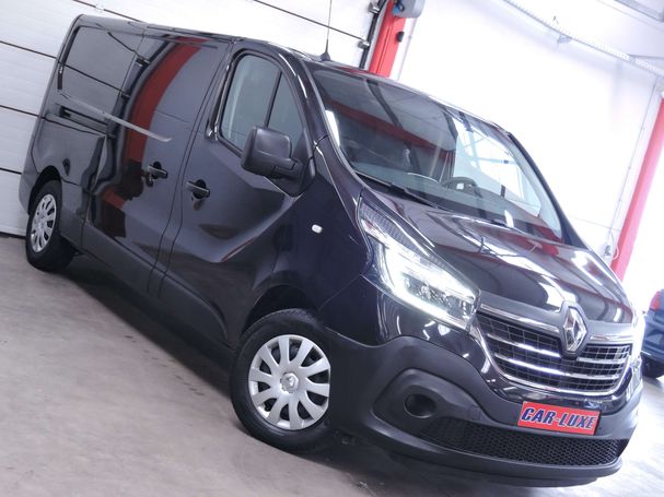 Renault Trafic dCi 145 EDC 107 kW image number 10