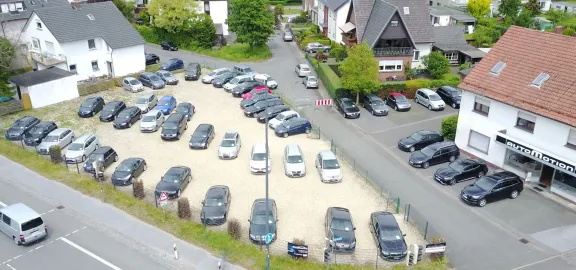 Car image 28