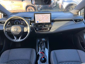 Car image 11