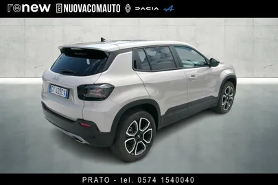 Car image 3