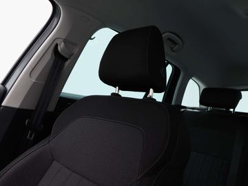 Car image 37