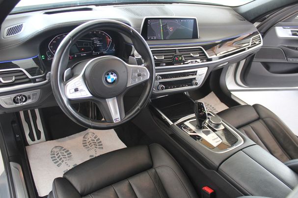 BMW 730d xDrive M Sport 210 kW image number 8