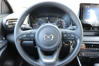 Car image 21