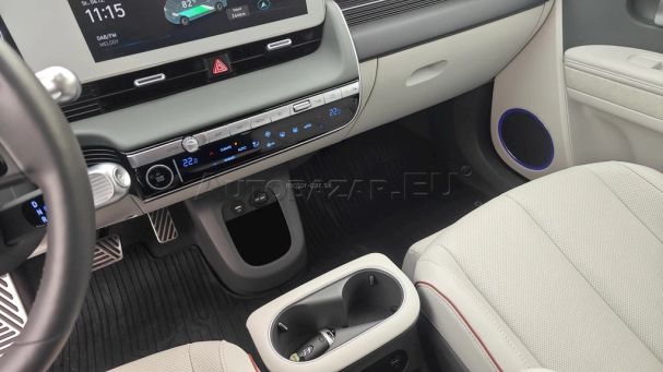 Hyundai Ioniq 4WD 239 kW image number 14