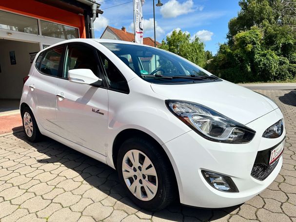 Hyundai ix20 blue Comfort 66 kW image number 1