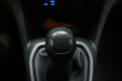 Car image 33