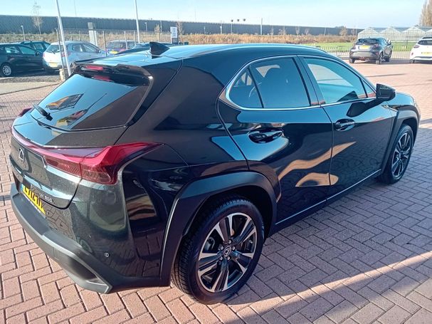 Lexus UX 200 127 kW image number 5