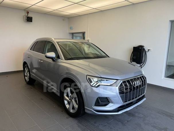 Audi Q3 35 TDI S tronic 110 kW image number 2