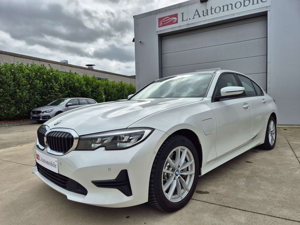 BMW 330 e M Sport 218 kW image number 2