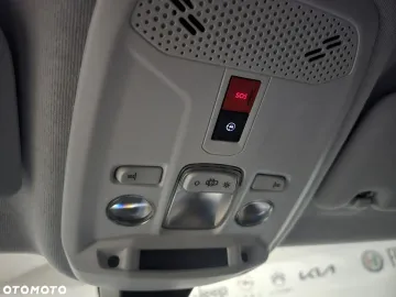 Car image 35