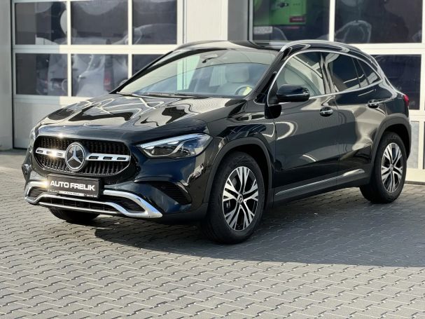 Mercedes-Benz GLA 200 Progressive 120 kW image number 1