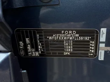 Car image 38