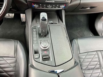 Car image 37