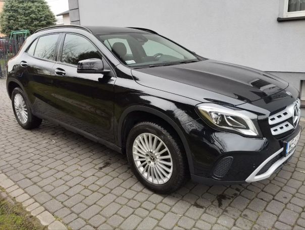 Mercedes-Benz GLA 200 7G-DCT 115 kW image number 4