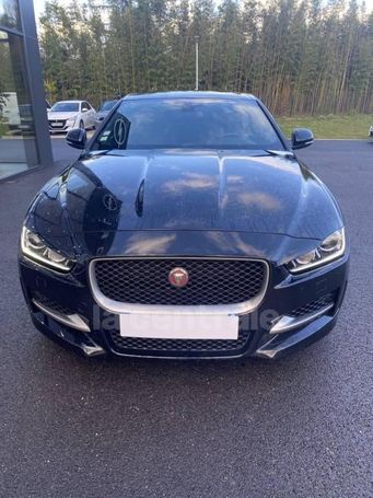 Jaguar XE 132 kW image number 14