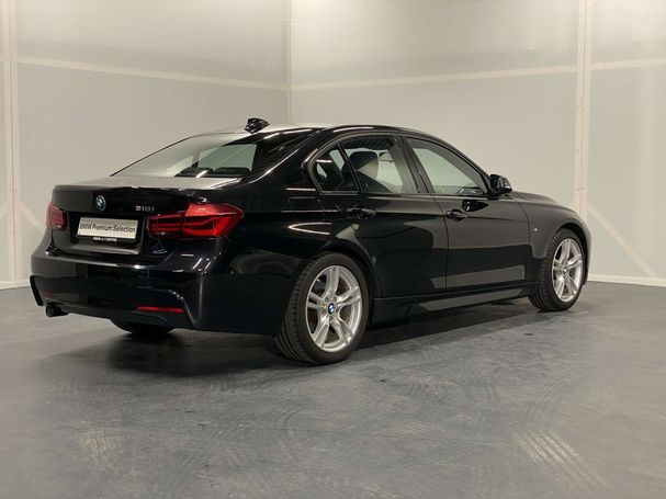 BMW 318i M Sport 100 kW image number 2