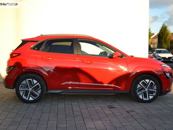 Hyundai Kona Premium 150 kW image number 6