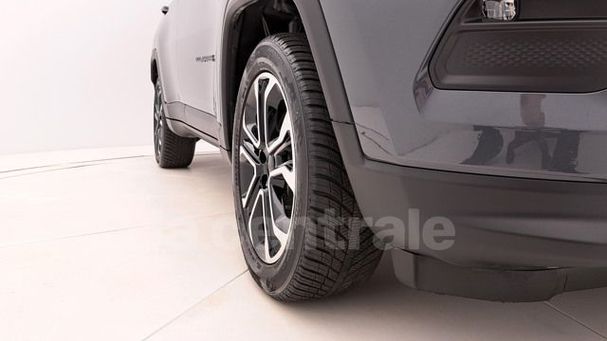 Jeep Compass 96 kW image number 13