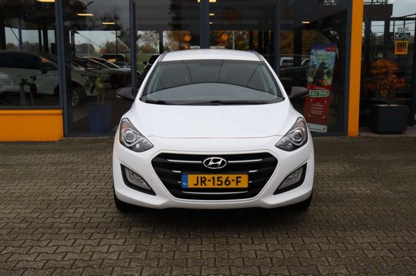 Hyundai i30 88 kW image number 3