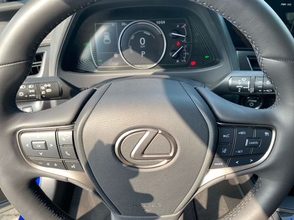 Lexus UX 250h 135 kW image number 13