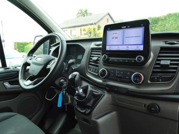 Car image 11