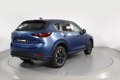 Car image 25