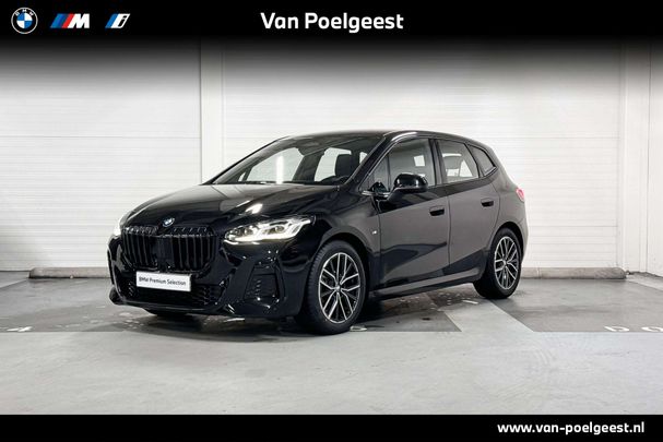 BMW 220i Active Tourer 115 kW image number 1