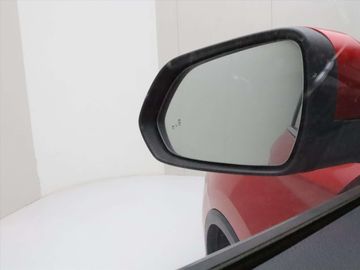 Car image 33