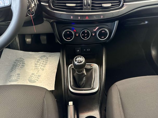 Fiat Tipo 1.3 Lounge 70 kW image number 13