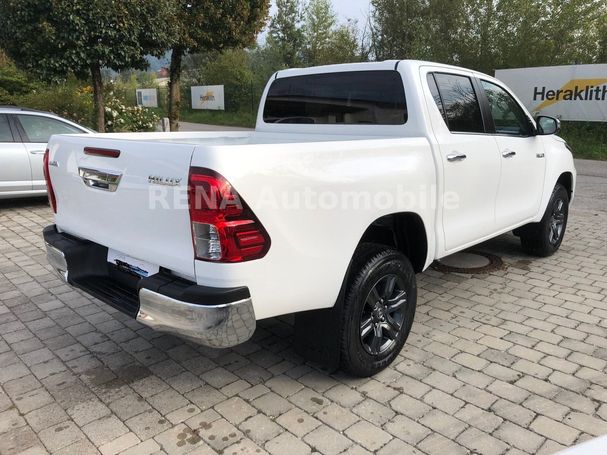 Toyota Hilux D 2.4 4D 4WD Comfort 110 kW image number 5