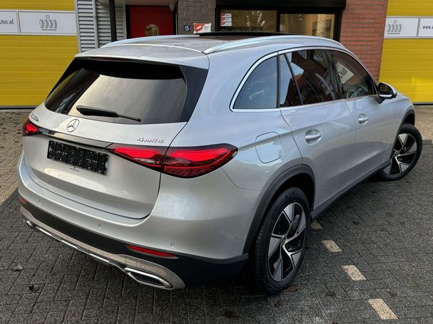 Mercedes-Benz GLC 300 e 230 kW image number 7