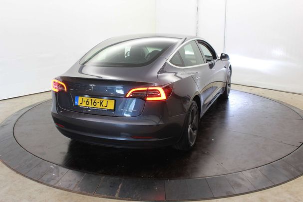 Tesla Model 3 Long Range AWD 258 kW image number 2